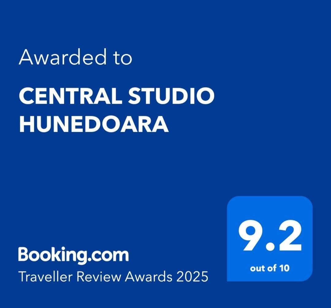 Central Studio חונדוארה מראה חיצוני תמונה