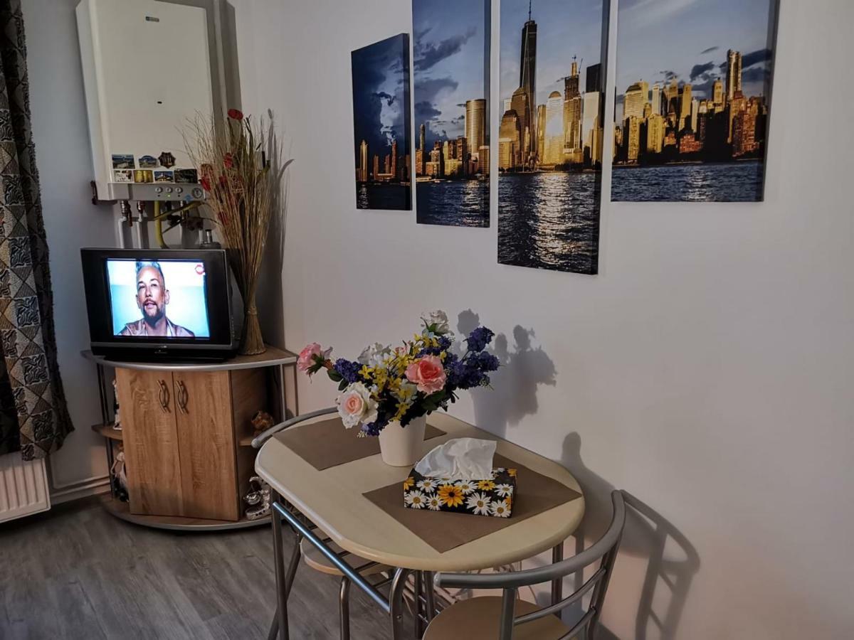 Central Studio חונדוארה מראה חיצוני תמונה